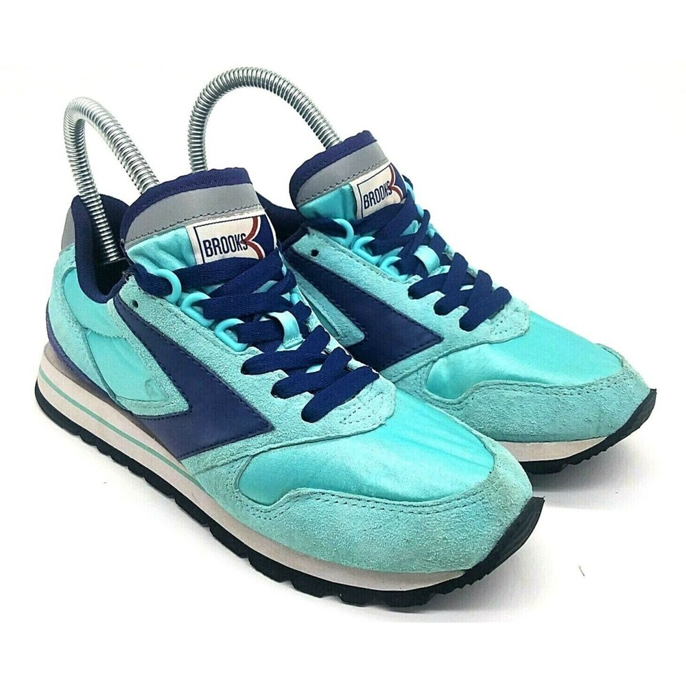 Brooks Womens Chariot Running Sneakers 1201711B494 Blue Suede Size US 6.5 UK 4.5